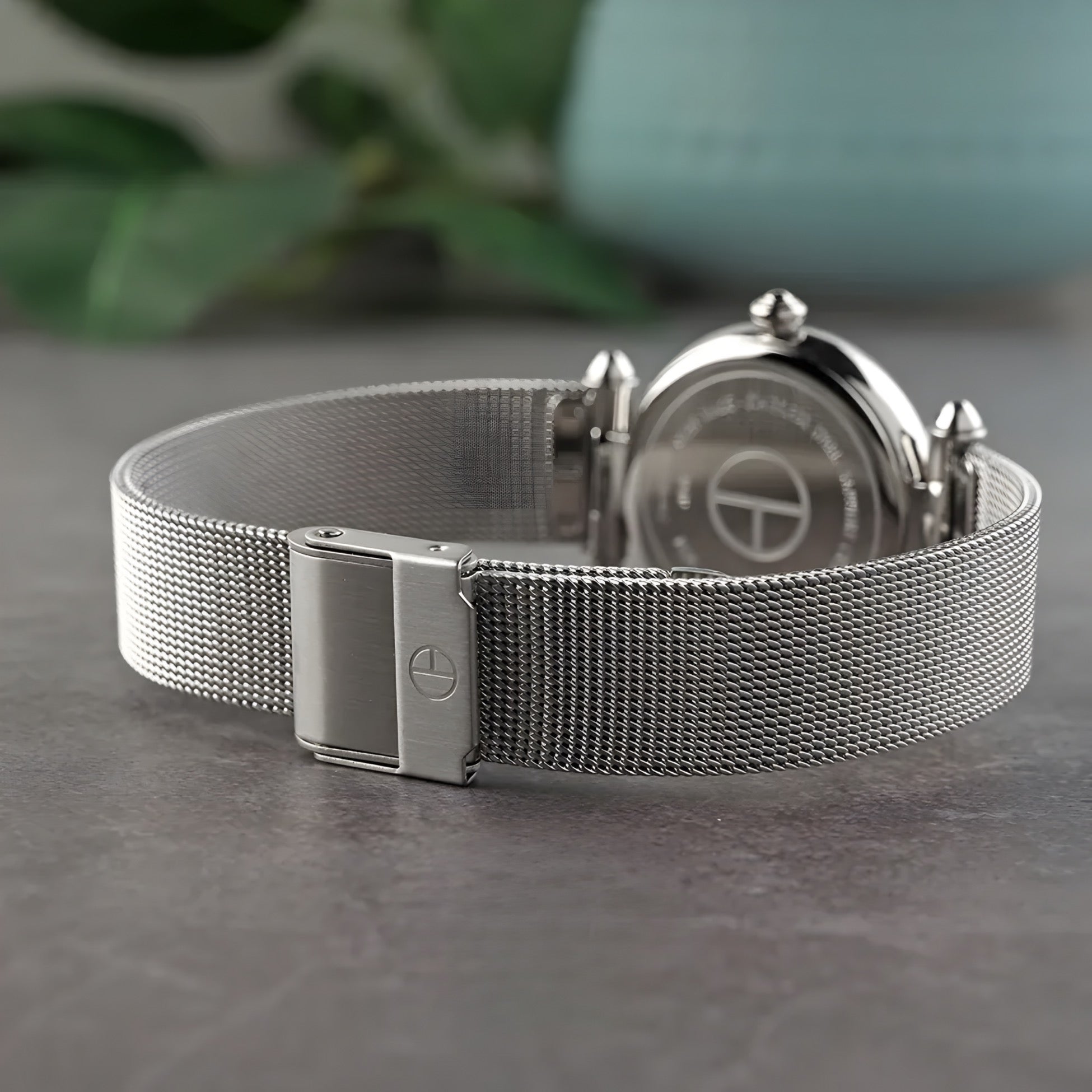 Reloj Claude Bernard Violet Dial 28mm Mujer