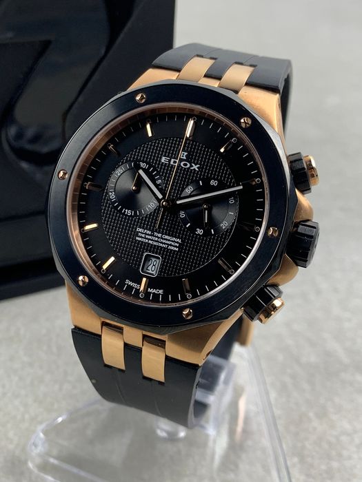 Reloj Edox Black and Rose Gold Chronograph Hombre