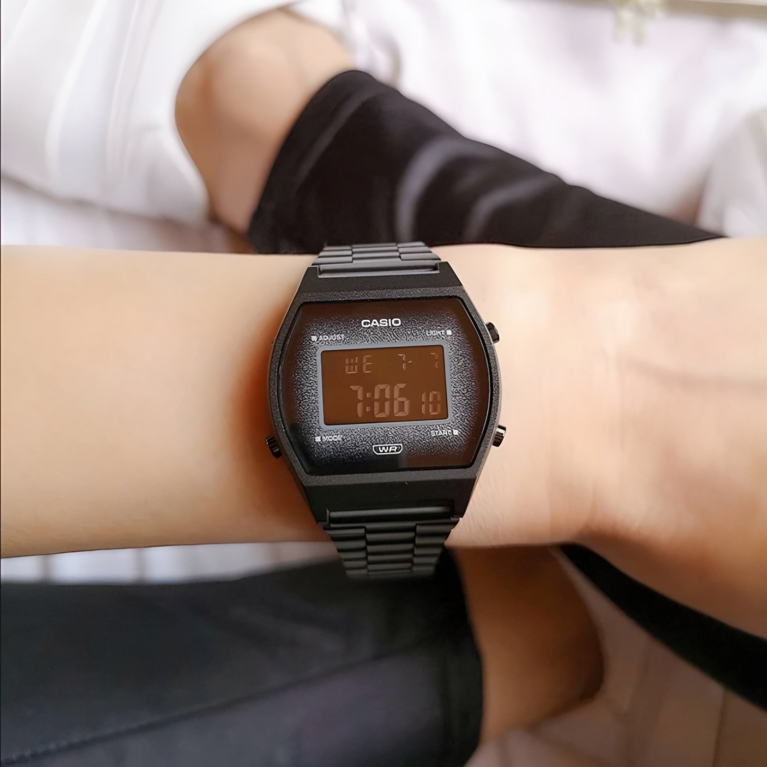 Reloj Casio Vintage B640WBG-1BDF Negro Mujer