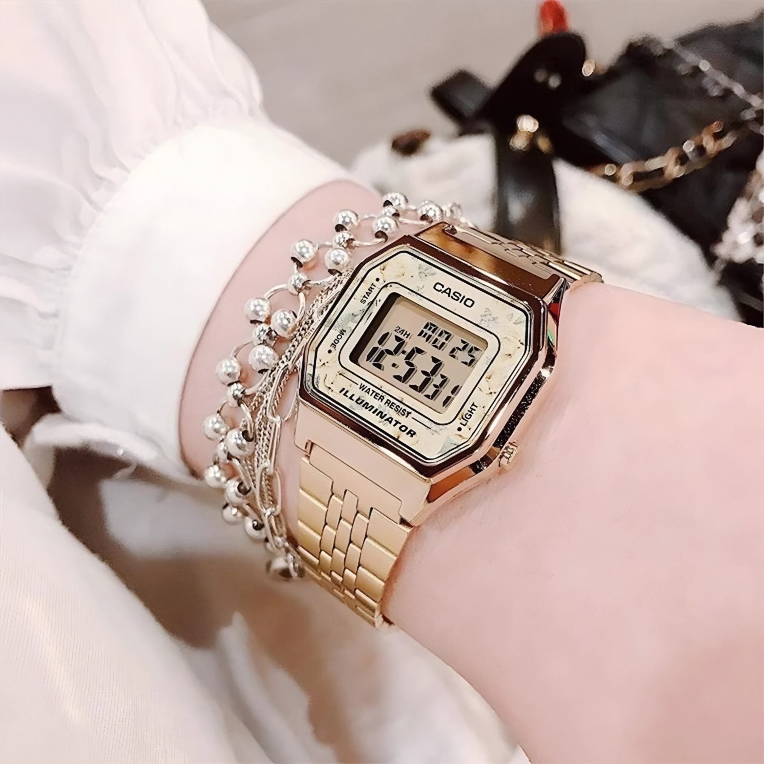 Reloj Casio LA680WGA-9CDF Retro Dorado Mujer