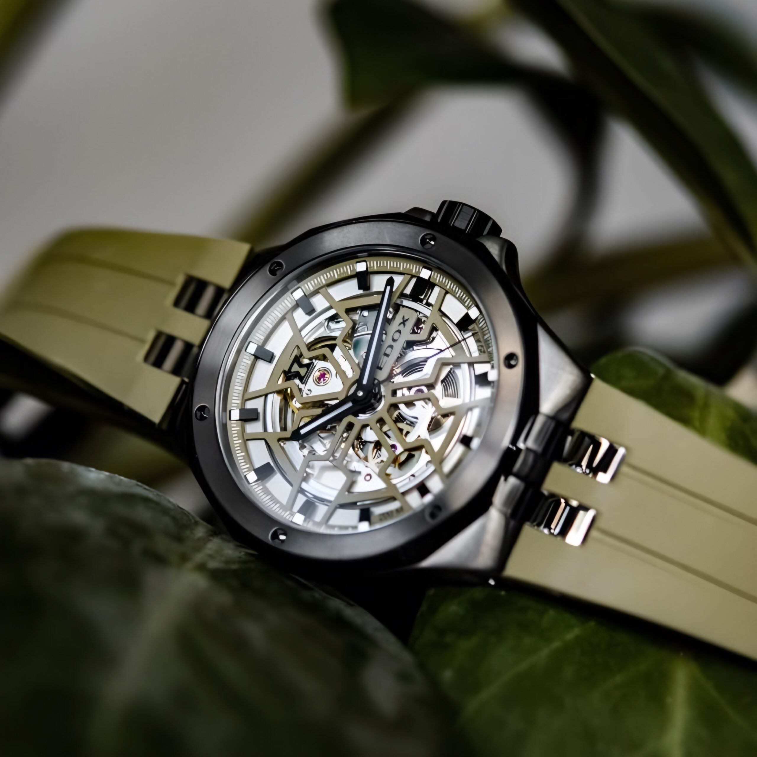 Reloj Edox Green Skeleton Dial Automatic Hombre 85303.357GNCAVVONB
