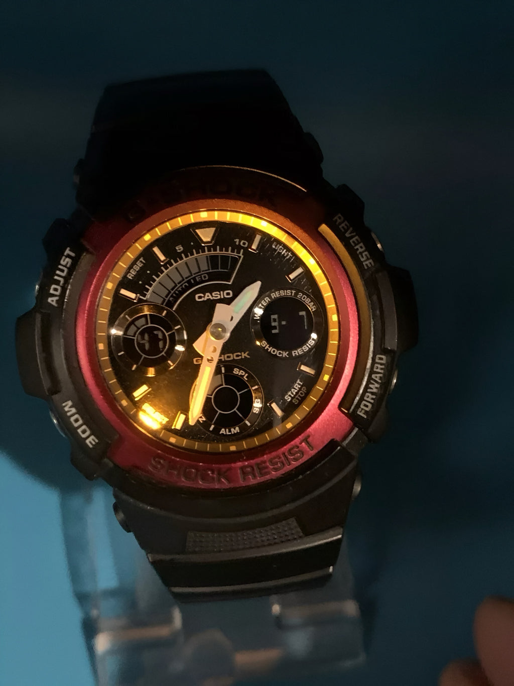 Reloj G-Shock AW-591-4ADR Unisex