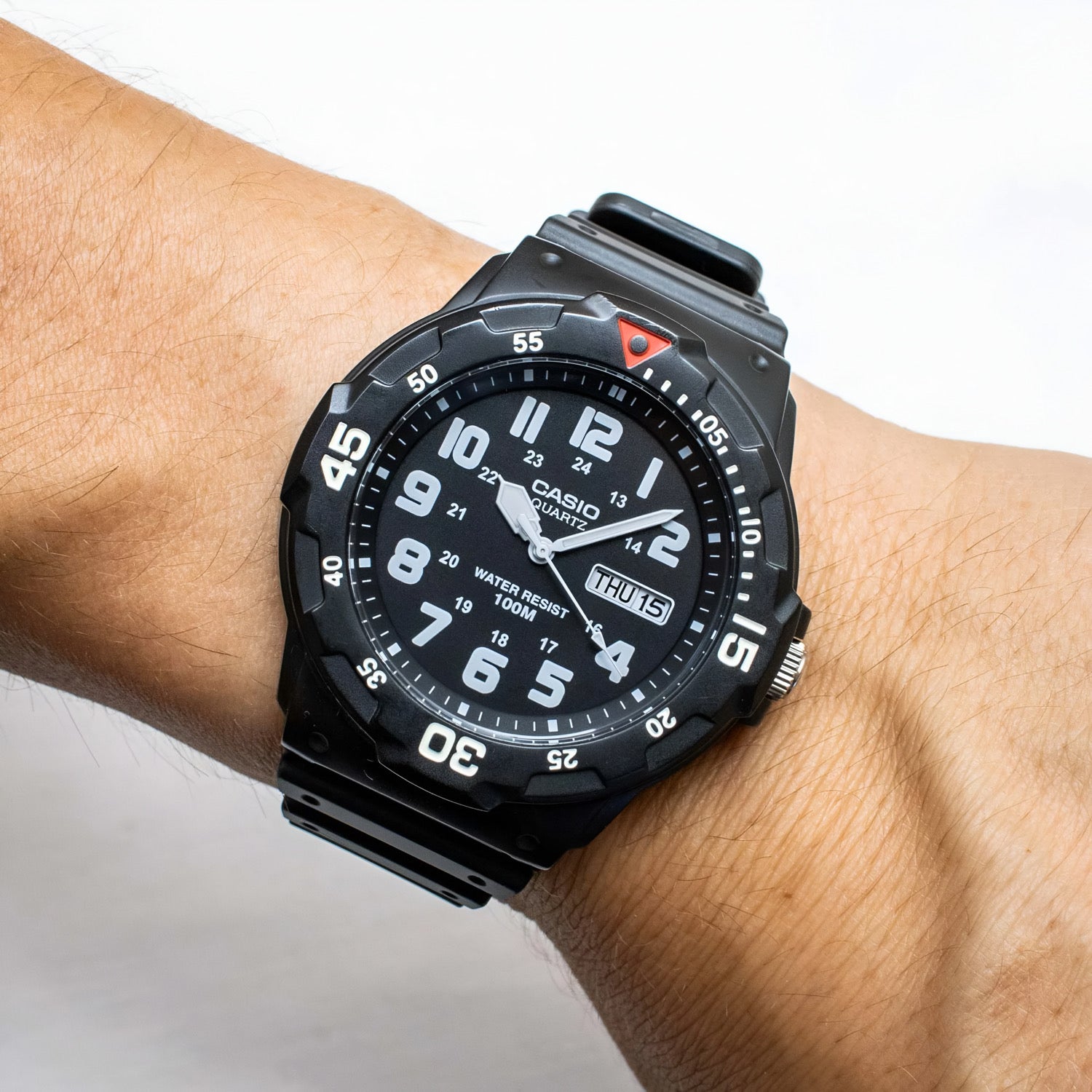 Reloj Casio Negro Resina Hombre MRW-200H-1BVDF