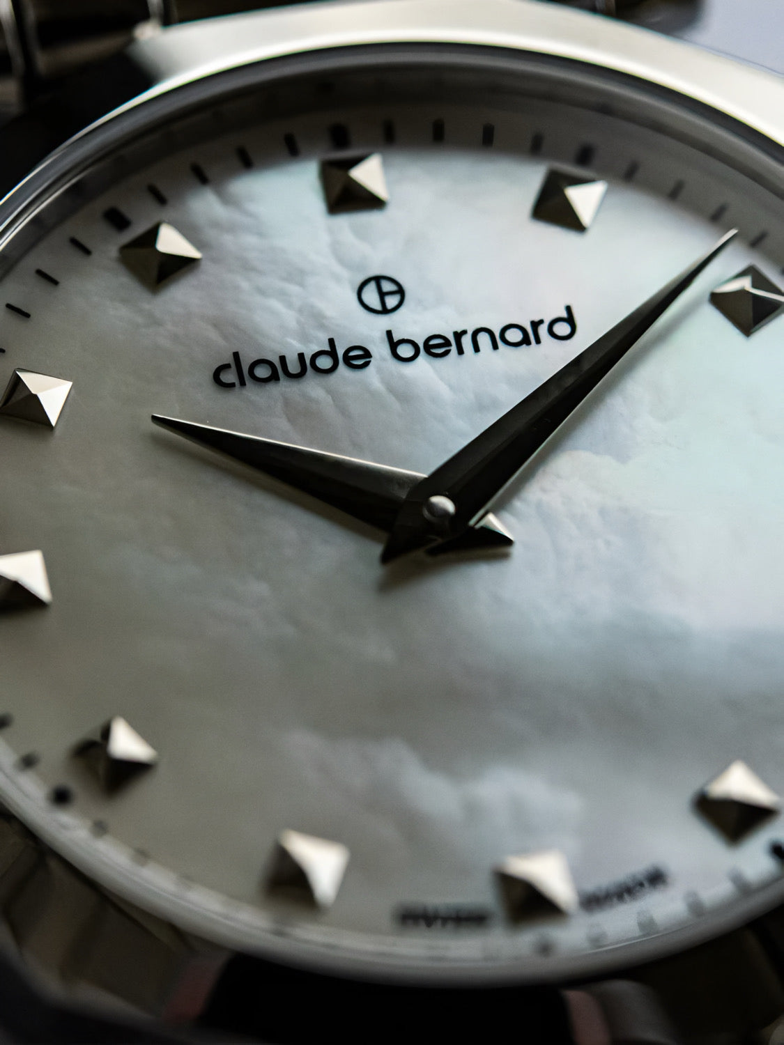 Reloj Claude Bernard Dress Code Plateado Mujer 20229.3MNAN