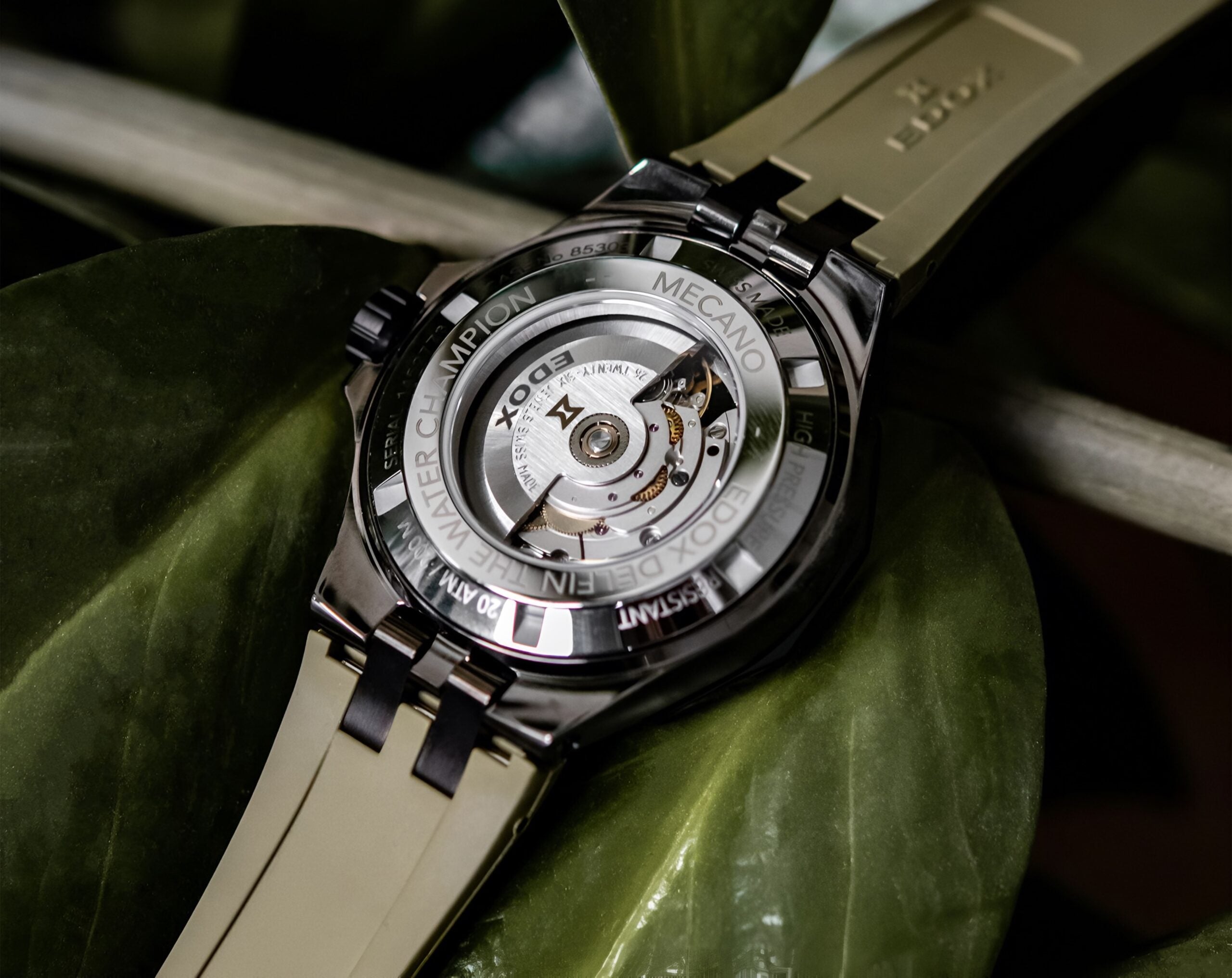 Reloj Edox Green Skeleton Dial Automatic Hombre 85303.357GNCAVVONB