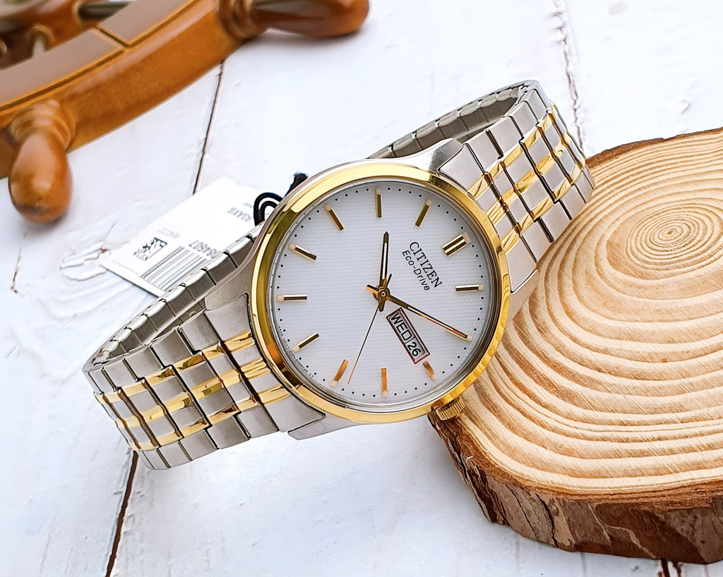 Reloj Citizen Bicolor Eco-Drive BM8454-93A Hombre