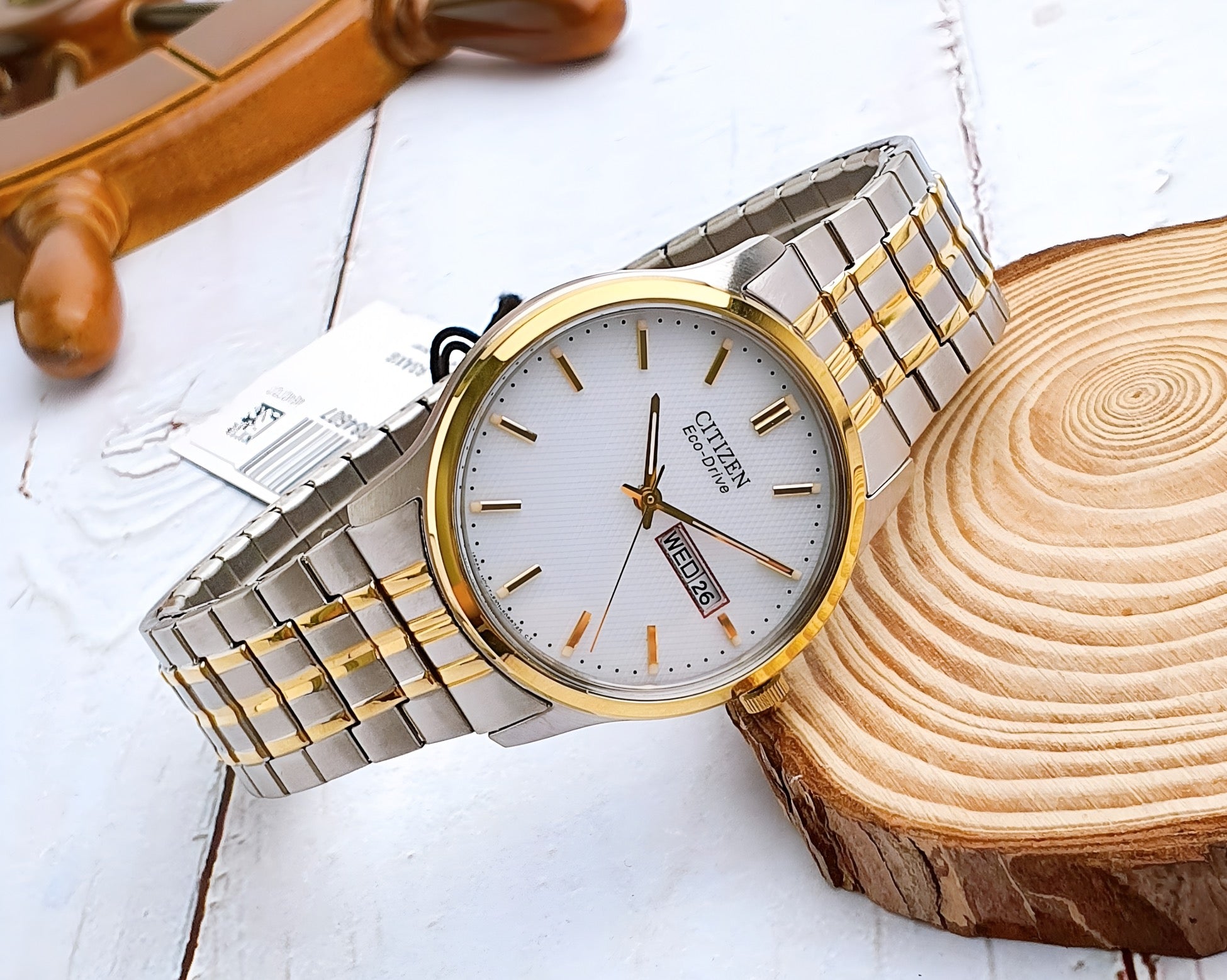 Reloj Citizen Bicolor Eco-Drive BM8454-93A Hombre