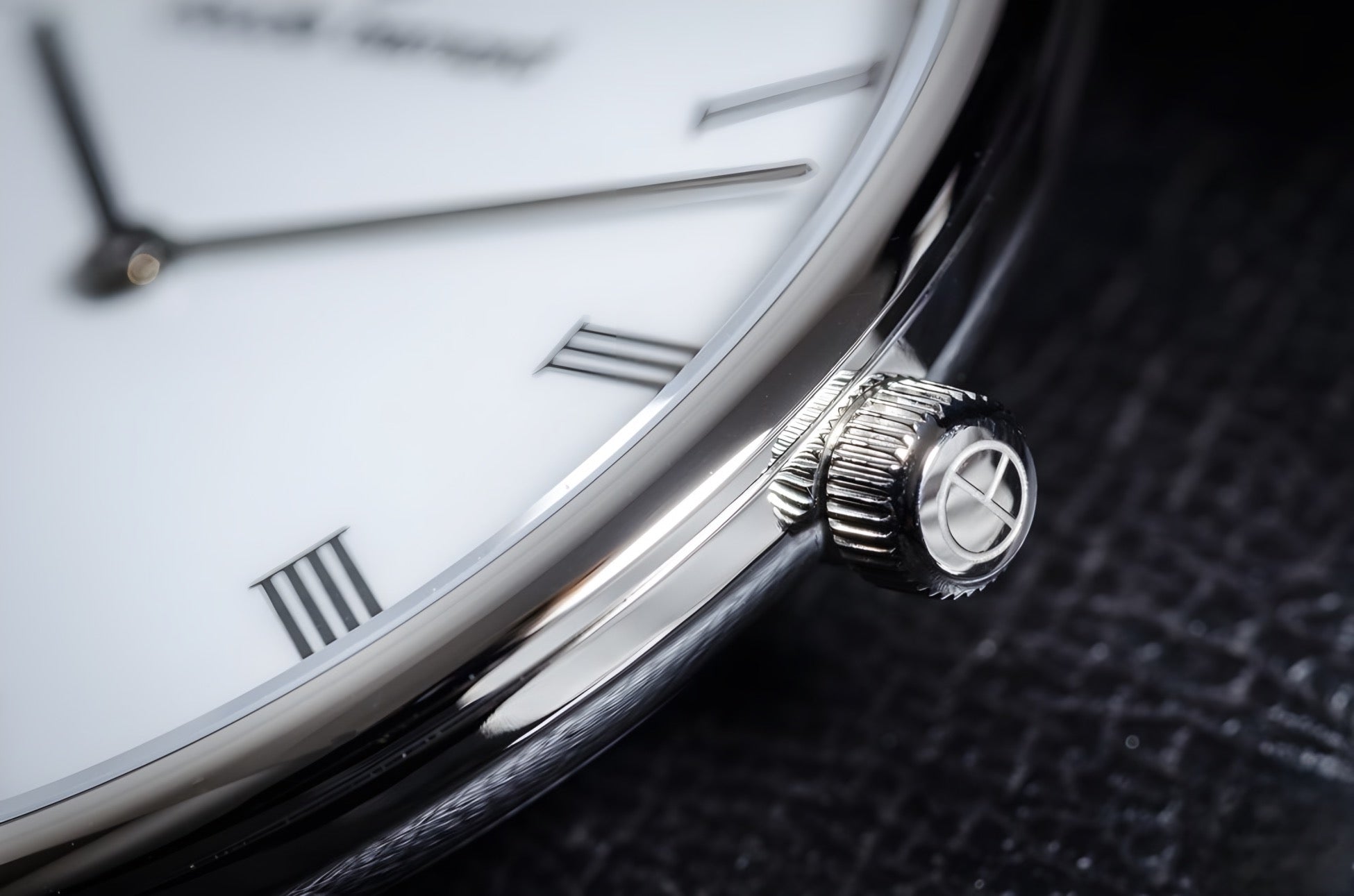 Reloj Claude Bernard Slim Line Roman Numeral 41mm Hombre 20219.3BR