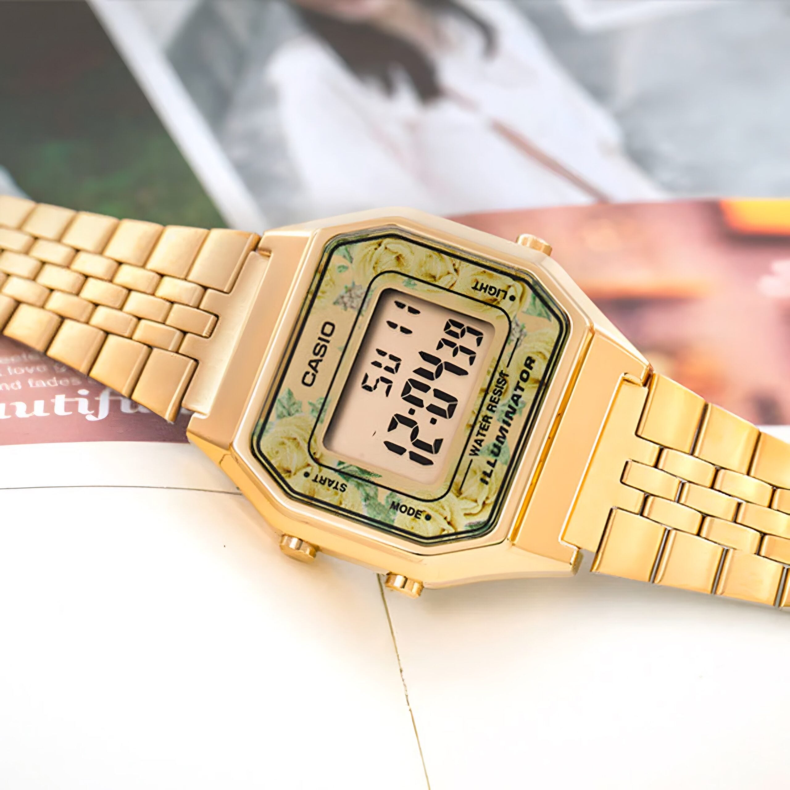 Reloj Casio LA680WGA-9CDF Retro Dorado Mujer
